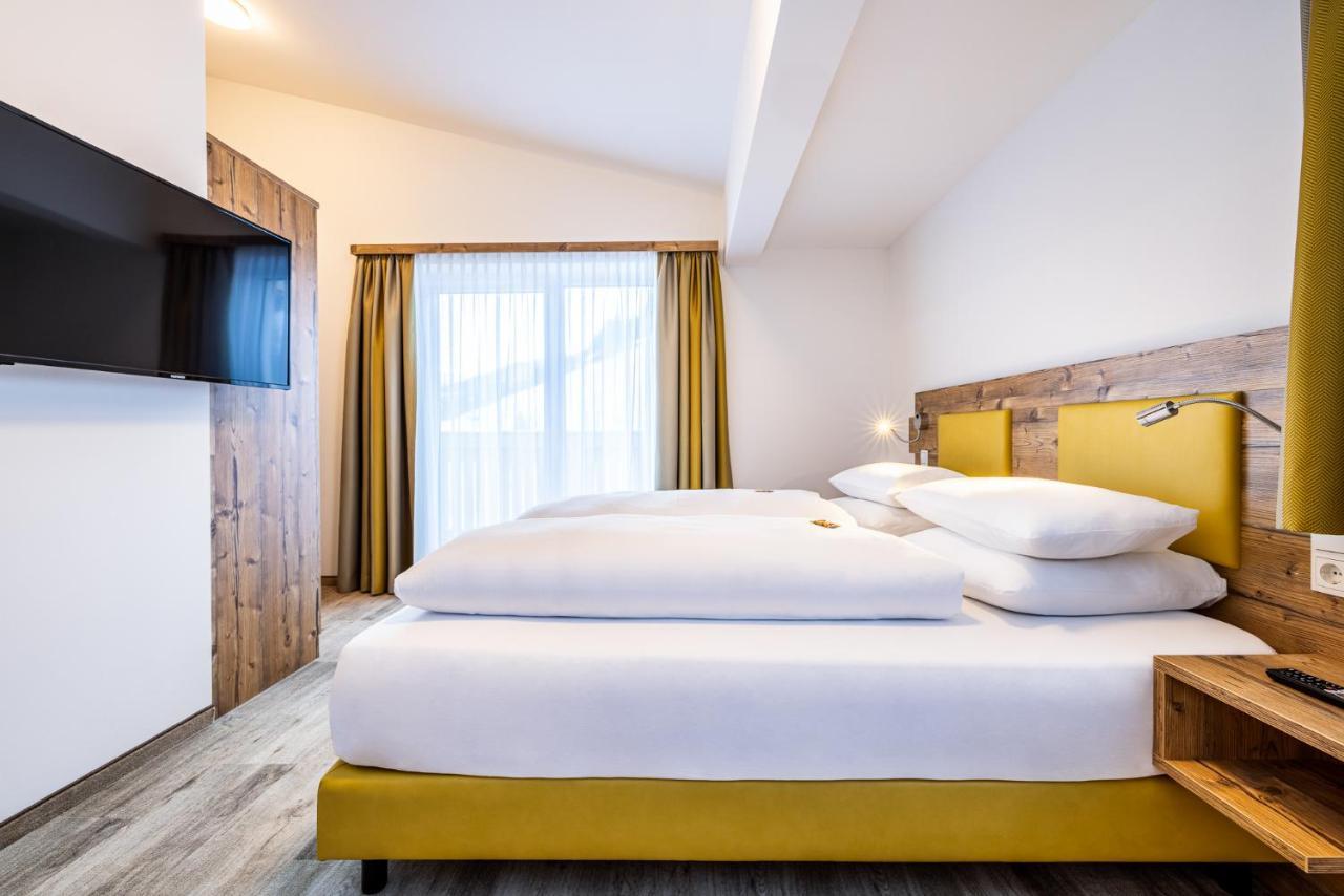 Hotel Der Alpenblick Sankt Johann im Pongau Esterno foto