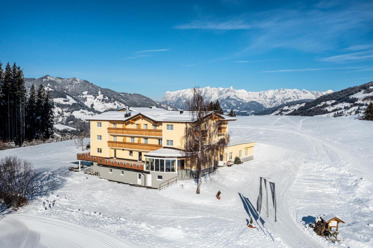 Hotel Der Alpenblick Sankt Johann im Pongau Esterno foto