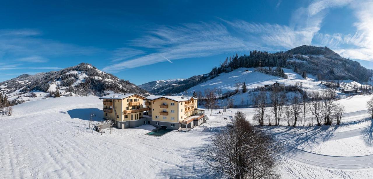 Hotel Der Alpenblick Sankt Johann im Pongau Esterno foto