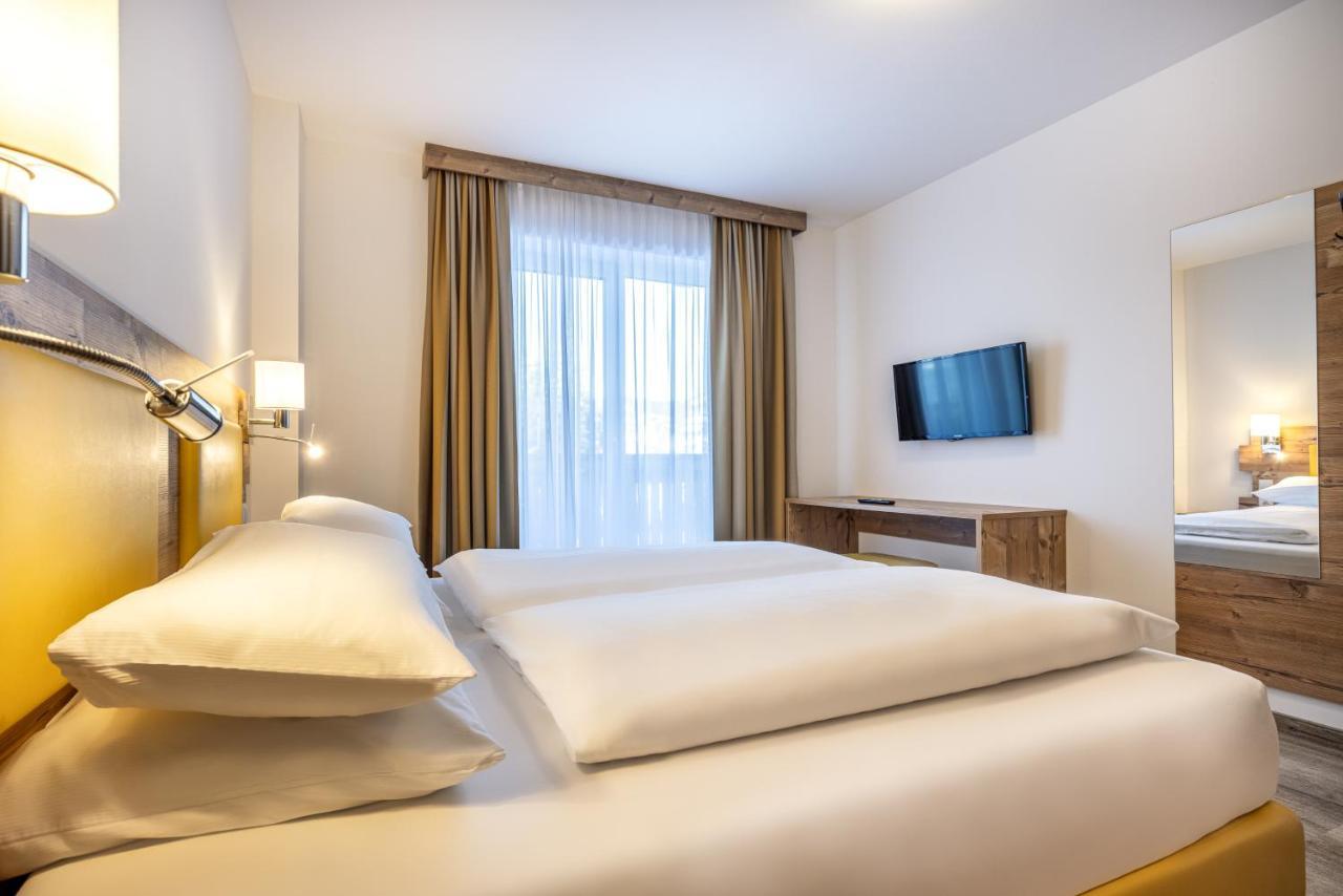 Hotel Der Alpenblick Sankt Johann im Pongau Esterno foto
